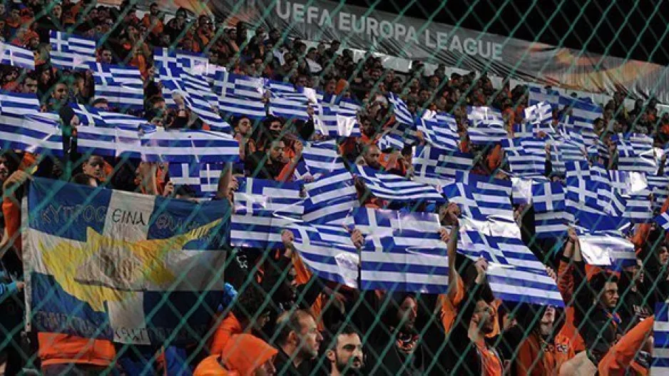 Ελληνικές σημαίες/ΑΠΟΕΛ