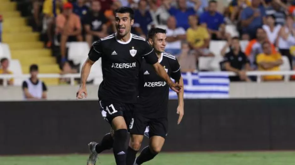 ΔΕΝ παίζει/ΑΠΟΕΛ