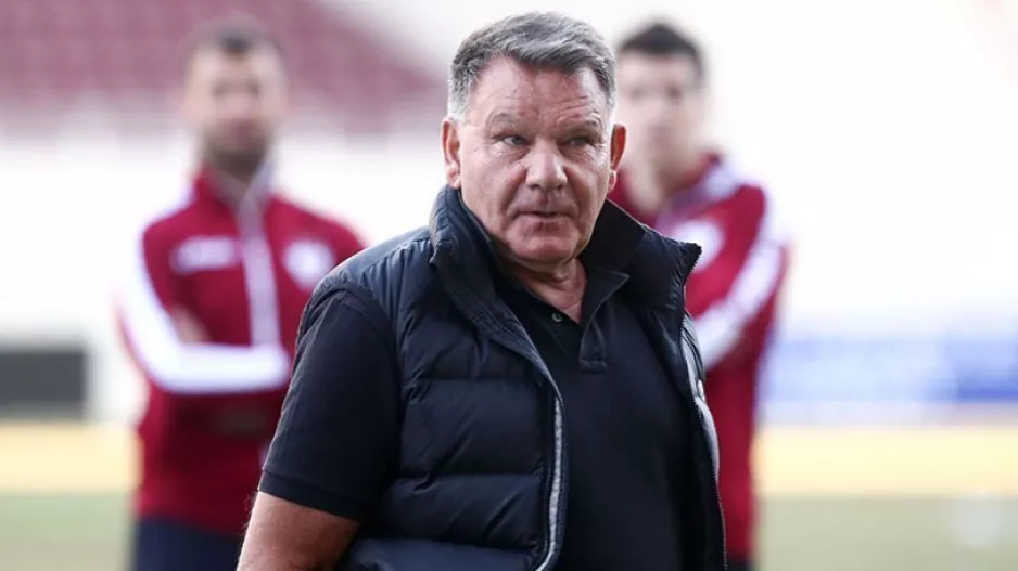 Κούγιας: "Σε βλέπω Πρόεδρο της UEFA και το γιο σου στη Γιουβέντους"