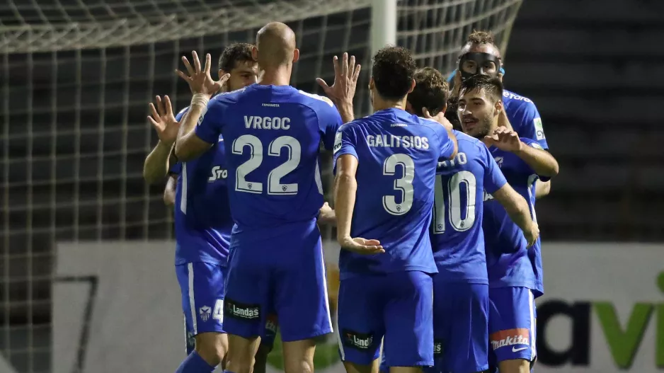 Ανόρθωση/ΣΟΥΠΕΡ φαβορί