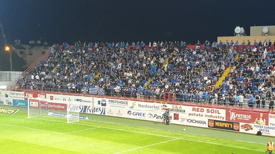 ΑΝΟ/Ανακοίνωσε sold out