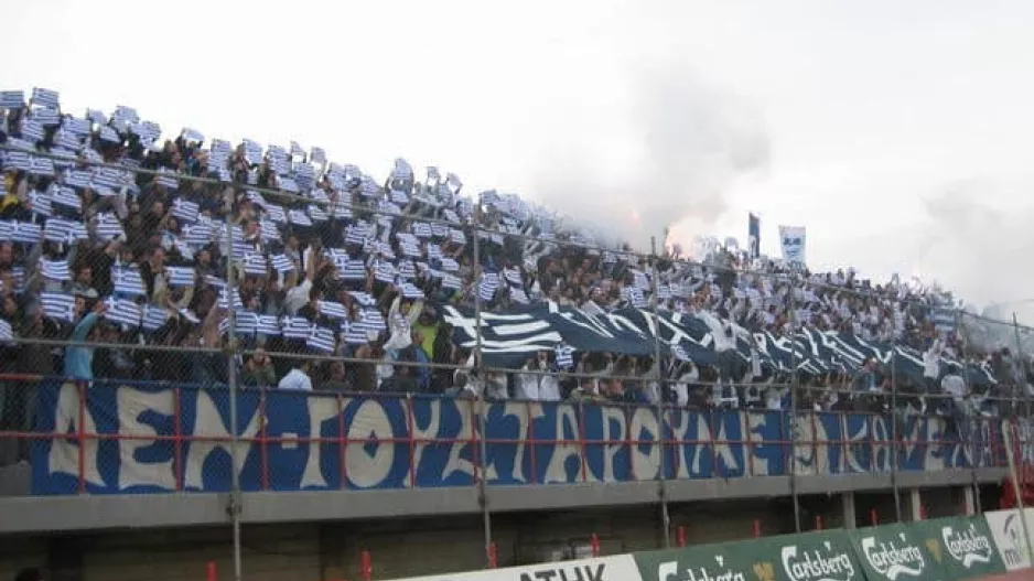 Κανένας δεν ξεχνά (Απόλλων)