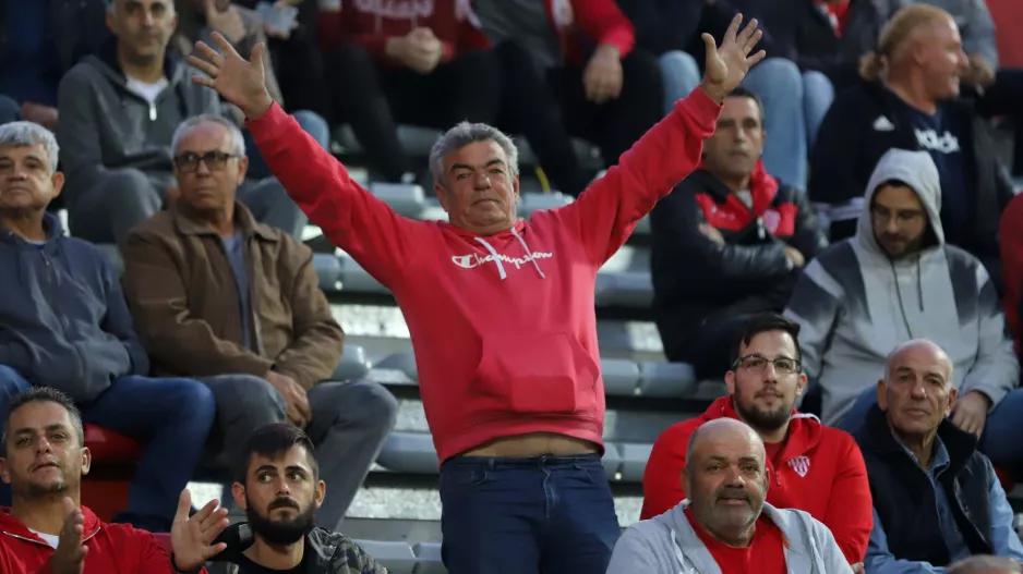 Σιηλλάκκααα!
