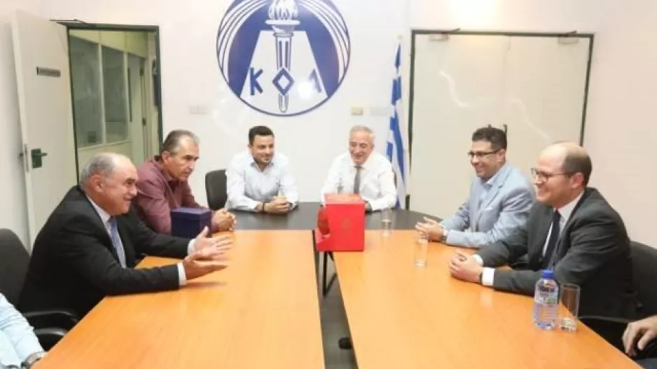 Ο Πρόεδρος του ΚΟΑ συναντήθηκε με τον Γενικό Γραμματέα της FIBA