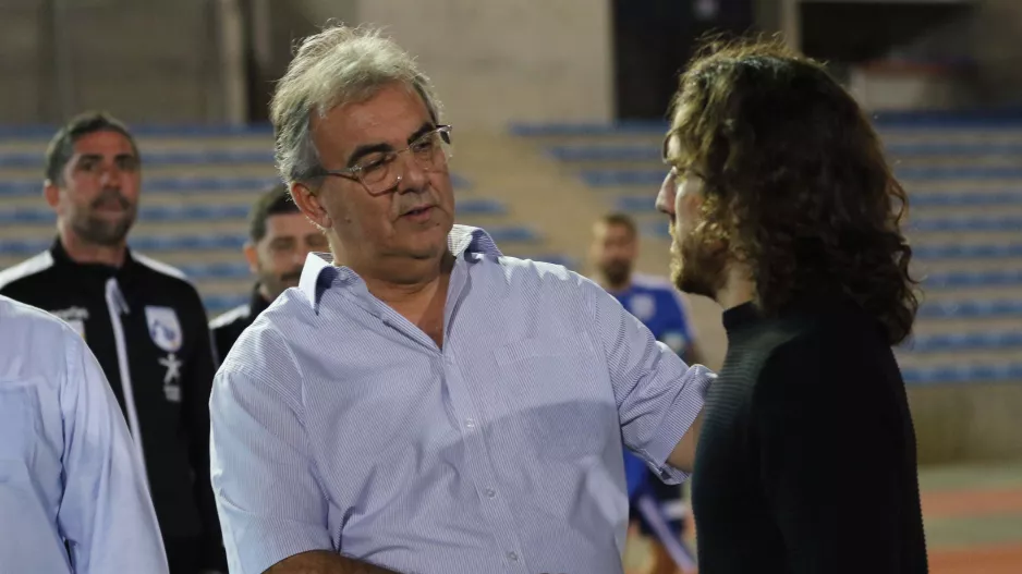 Για Σαλαμίνα...
