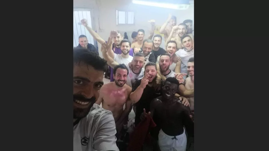 Η selfie του... διπλού