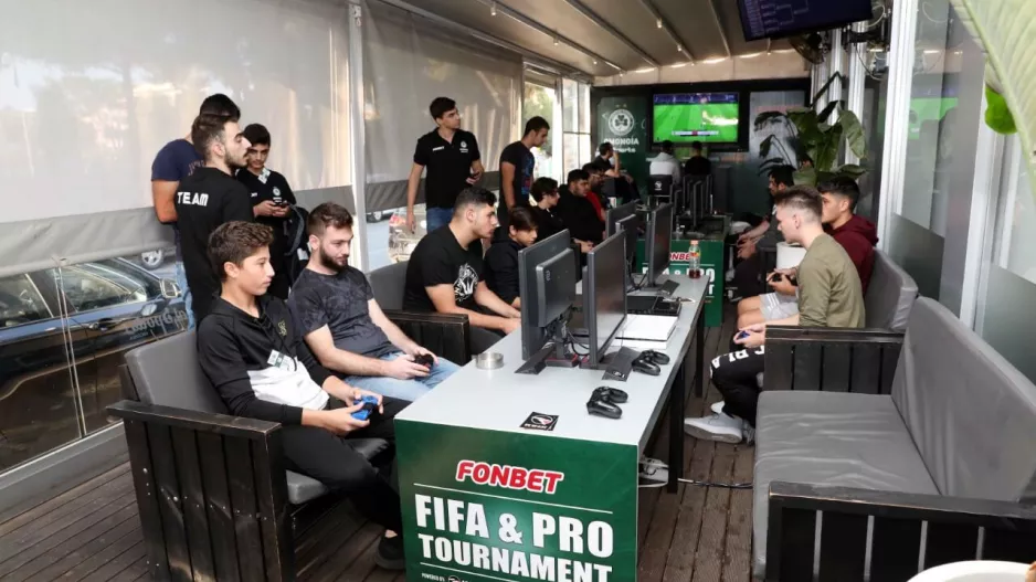 (Φώτος) Ομόνοια FONBET FIFA & PRO TOURNAMENT