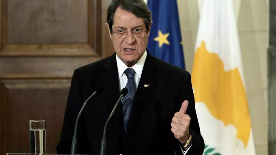 Άρχισε να παύει Υπουργούς ο Αναστασιάδης