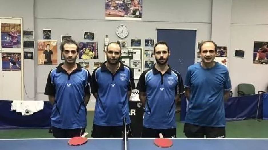 Δύο ομάδες συγκατοικούν στην κορυφή