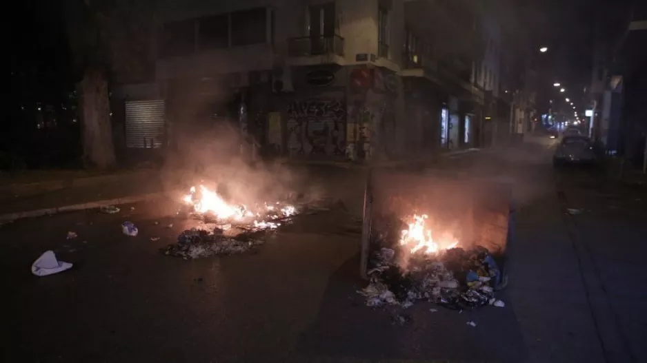Επεισόδια μεταξύ οπαδών!