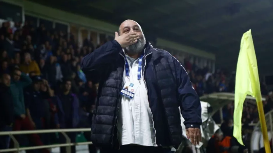 ΑΤΑΚΑ για Καραπαπά: "Είσαστε πραγματικά ένα ωραίο παιδί, αλλά..."
