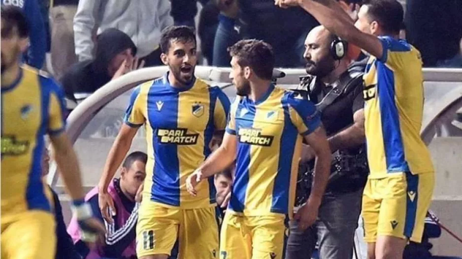 ΜΗΝΥΜΑ Μούσα 