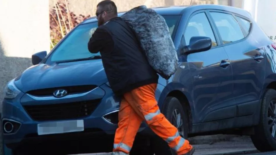 Κέρδισε 11 εκ στο λαχείο, τώρα δουλεύει εργάτης!