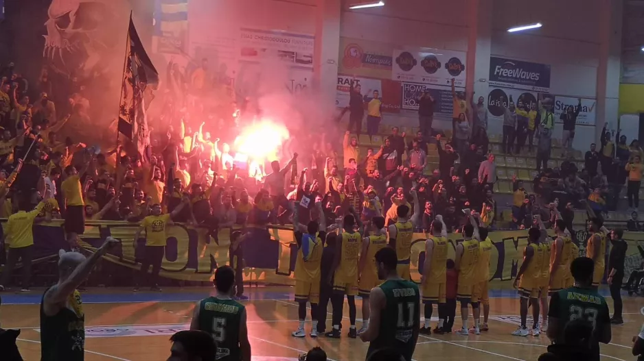 Tιμητική Παλάλα/"Σεισμός" από τους ΑΕΛίστες και... νίκη (βίντεο/φώτος)