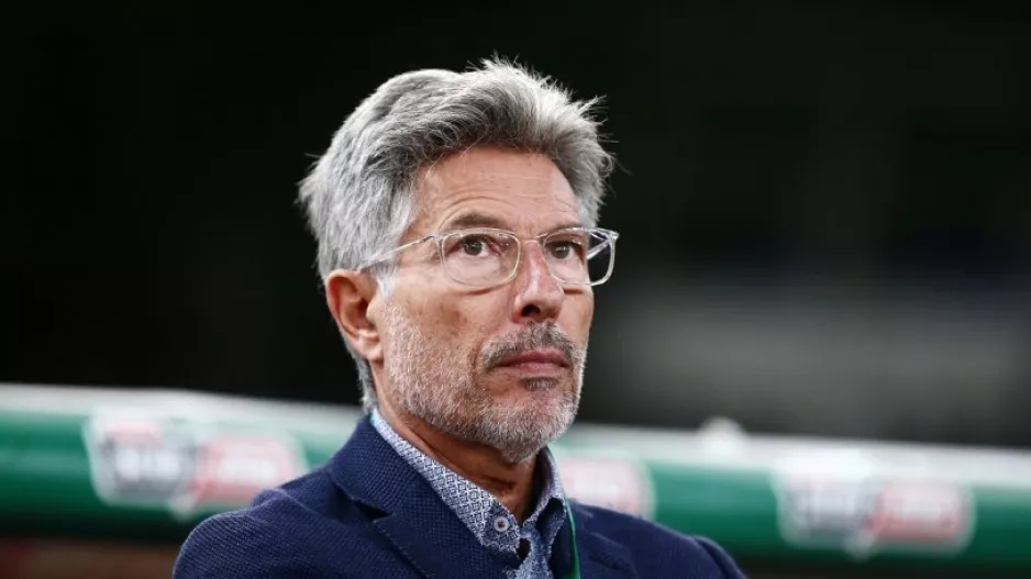 Επαφή με Γραμμένο, Περέιρα και SuperLeague για την αποχή