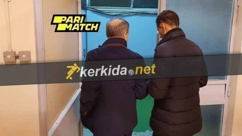 Ο Πρόδρομος στα αποδυτήρια/Έντονες παρατηρήσεις