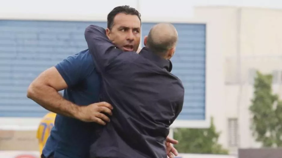 ΠΑΡΤΙ με Σωφρόνη και παίκτες...