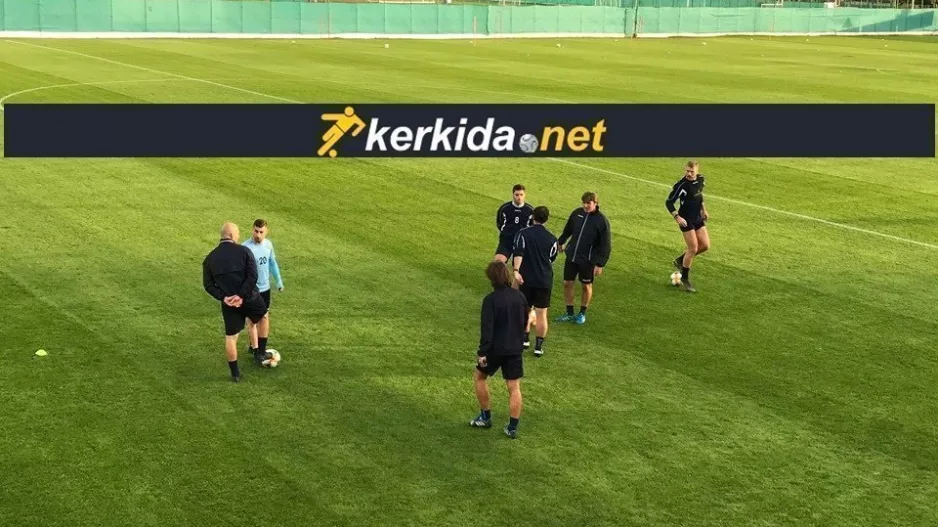 Σήκωσε... μανίκια ο Τόσακ- Αρκετές απουσίες (φώτος)