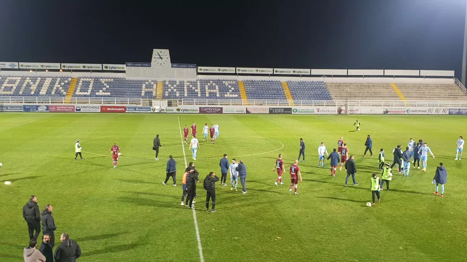 Το τρίποντο… μοιράστηκε (φώτος)