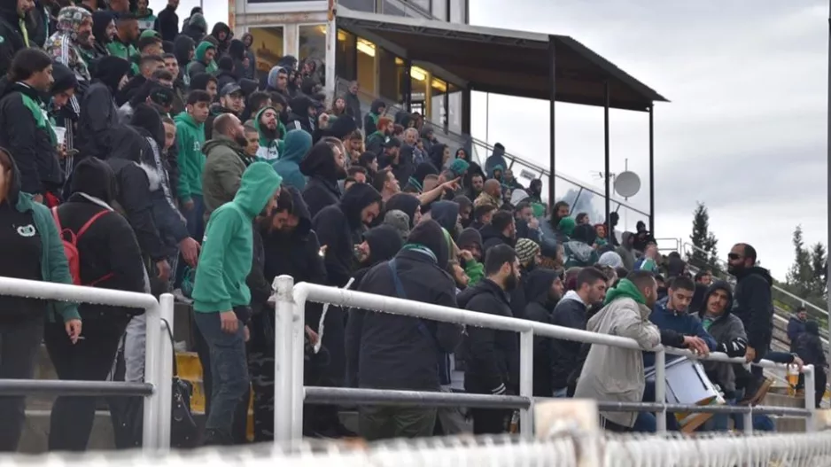 "Ούτε από βροχές καταλαβαίνει ο Ανυπότακτος Πράσινος Λαός"