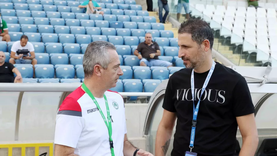 Ο Σίμος ΝΑΙ...