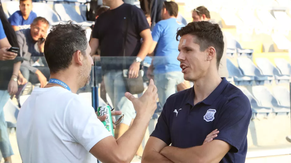 Ο Γιούστε στο ντέρμπι...