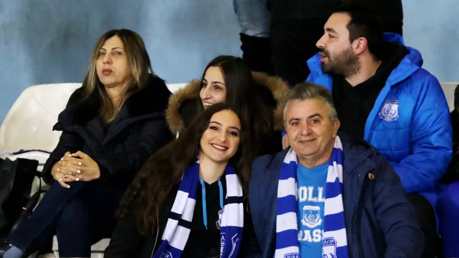 ΑΠΟΛΛΩΝ-ΑΝΟ/αριθμός εισιτηρίων