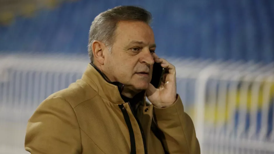 Πολλά τηλεφωνήματα/Πρόδρομος