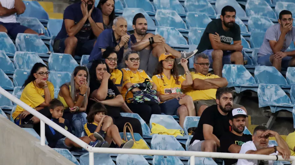 Λίγοι και στο Τσίρειο