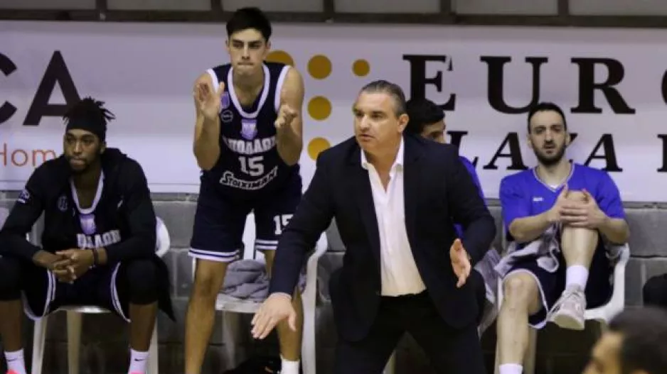 Πρώτη φορά.../Απόλλων