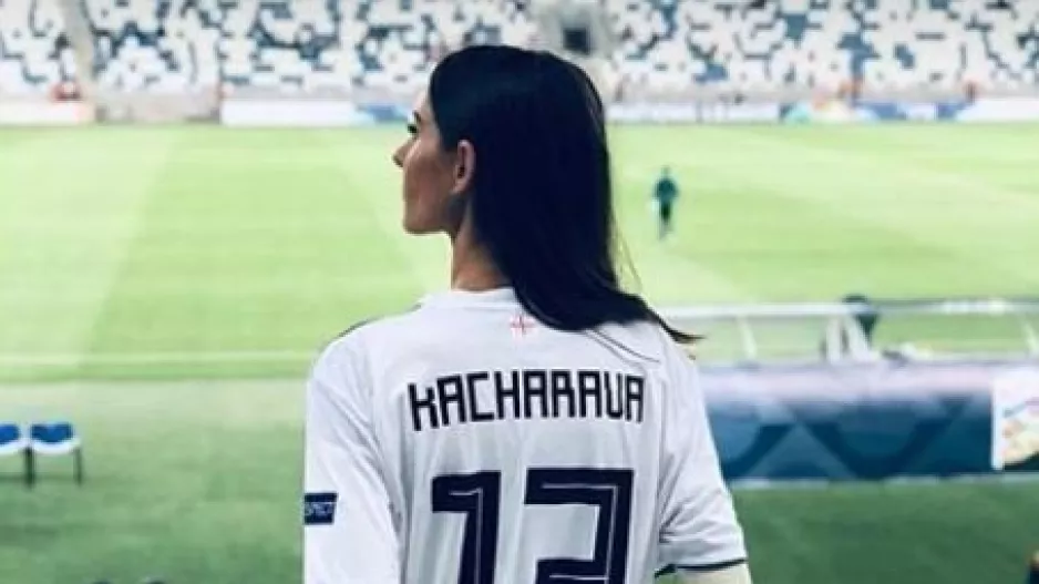 Χαρούμενη η Νάτια για Νίκα!