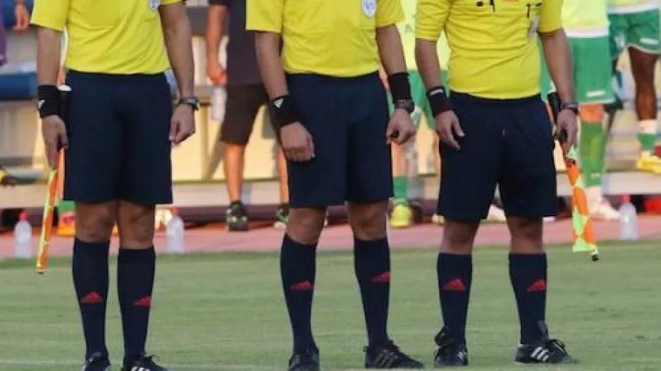 Οι διαιτητές στην Επίλεκτη