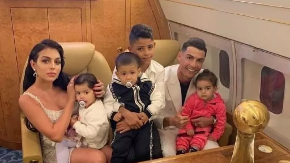 Family Ronaldo!