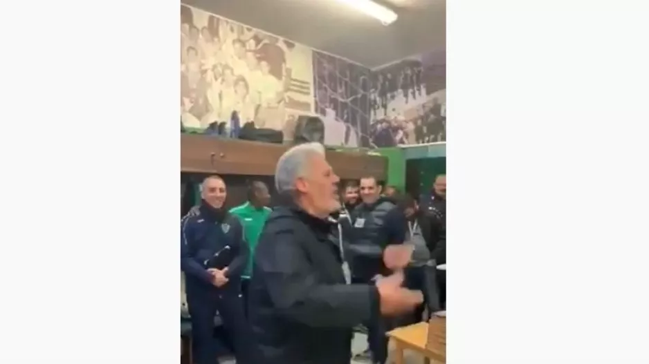 Πάρτι μετά το ΑΠΟΕΛ - Πρωταγωνιστής ο Κούλλης/ΒΙΝΤΕΟ