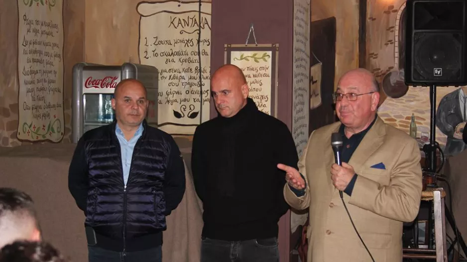 Ο Πουλλαΐδης δεξιώθηκε την ομάδα (φώτος)