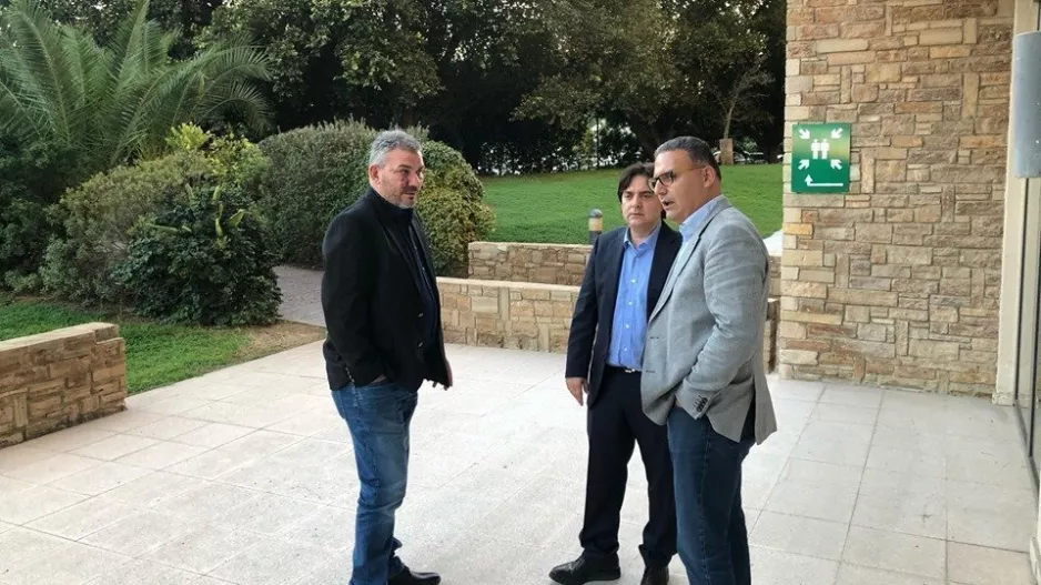 ΕΚΤΟΣ ο Νικ;