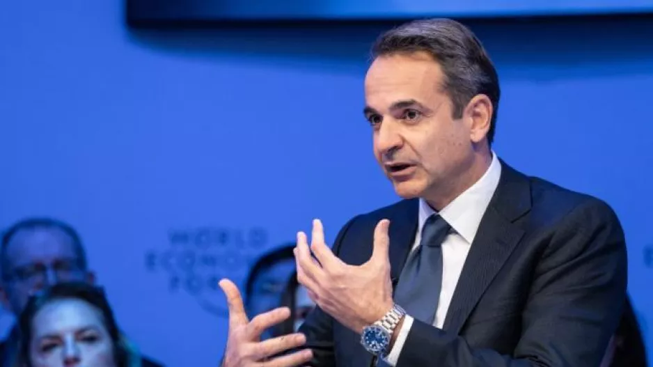 Σκέφτεται διακοπή του πρωταθλήματος ο Μητσοτάκης!