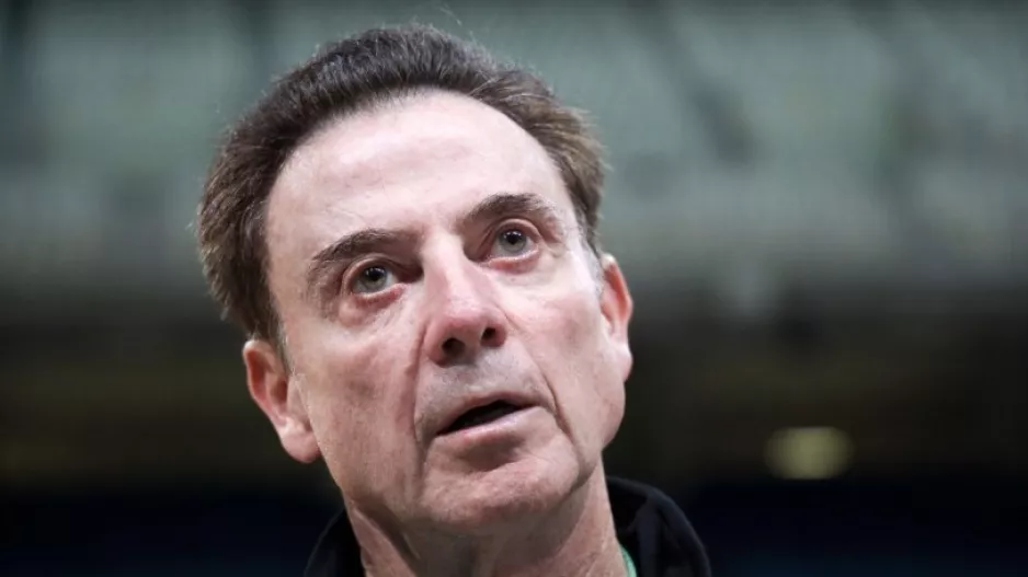 Πιτίνο: "Στους παίκτες μου δε μίλησα για μπάσκετ, αλλά για τον Κόμπι"