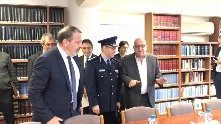 Κίνηση/Κούμας