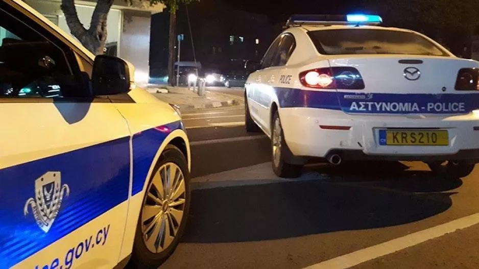 "Σχέση με το ποδόσφαιρο η βόμβα"/Τα θραύσματα της έκρηξης στο δωμάτιο των παιδιών