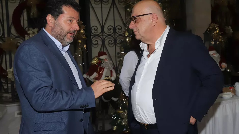 Στα... χαρακώματα/ΑΕΛ