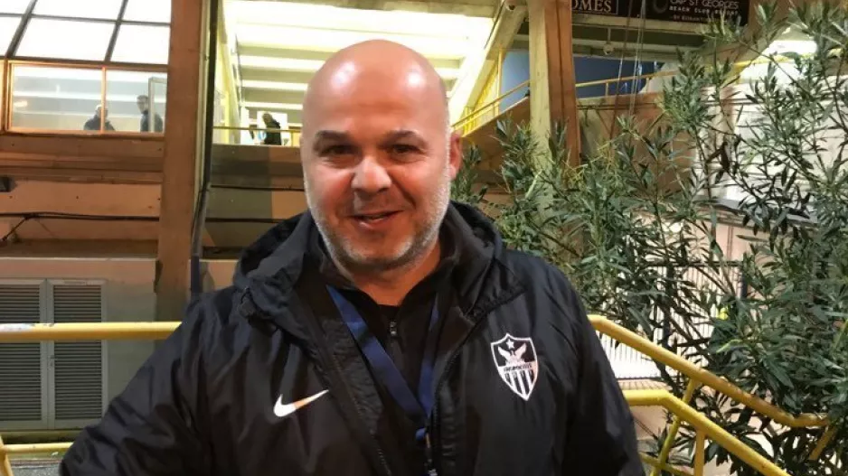 Γήπεδο και... καλή χρονιά από Ευγένιο