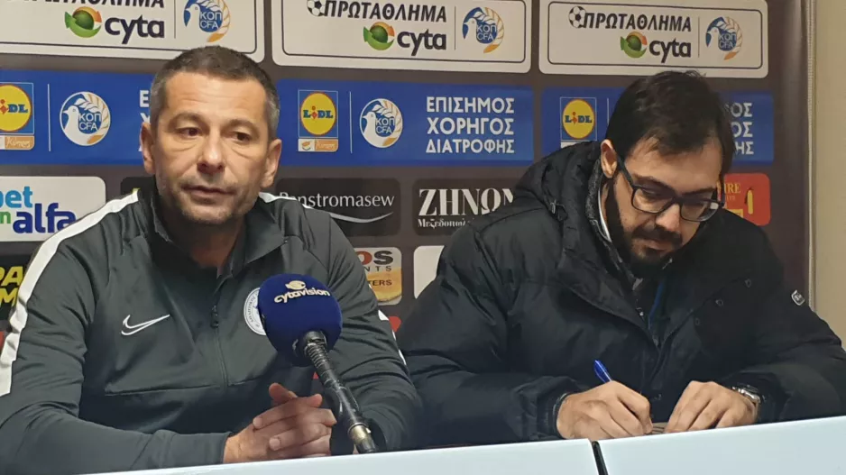 ΚΛΑΦΟΥΡΙΤΣ: "Αξίζαμε καλύτερο αποτέλεσμα/ Προβλήματα με Κορέια" (ΣΧΟΛΙΟ για την κίτρινη)