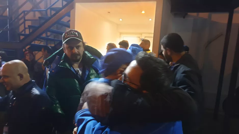 Μοναδικές στιγμές Πουλλαϊδη - κόσμου! (φώτος)