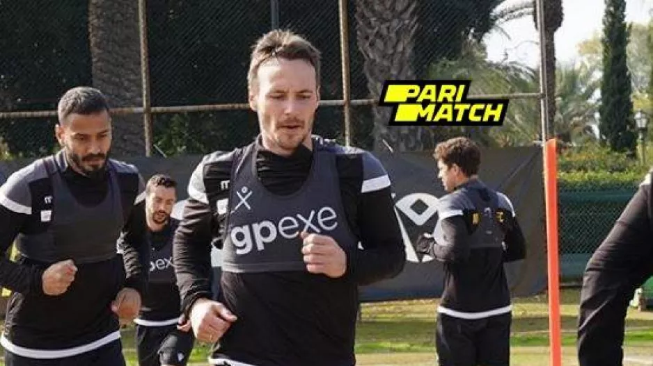 ΓΕΝΣΕΝ: "Είναι πραγματικά τρελό/Ξεχωριστό το ΑΠΟΕΛ" 