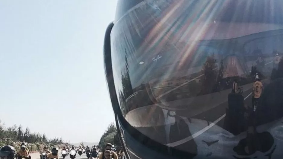 ΘΥΡΑ 3: "Ραντεβού στο βοηθητικό στη 13:30" 