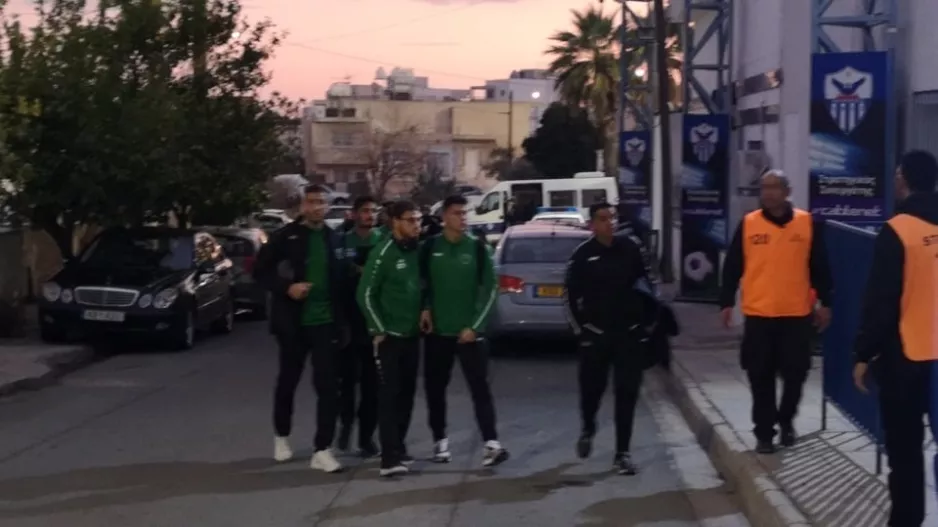 Η άφιξη του Ολυμπιακού (βίντεο/φώτος)