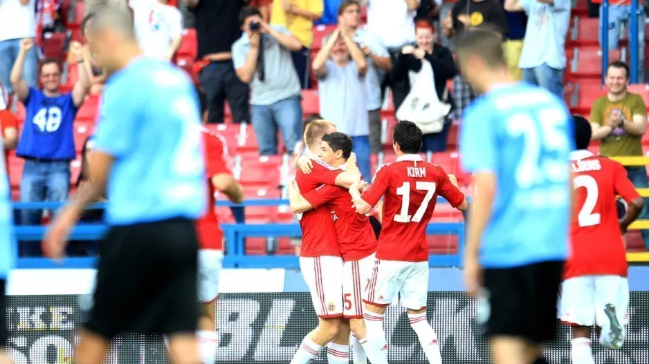 ΕΠΑΦΕΣ με Hapoel Beer Sheva 