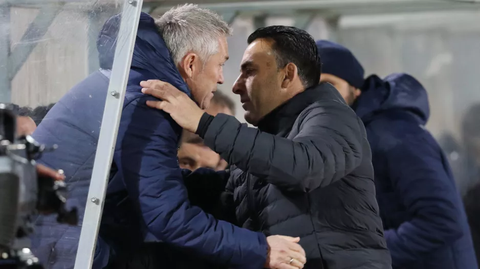 Γνωρίστηκαν...