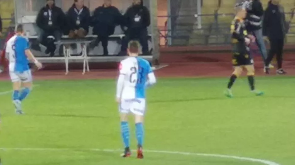 ΠΡΩΤΗ για Ντένιτς